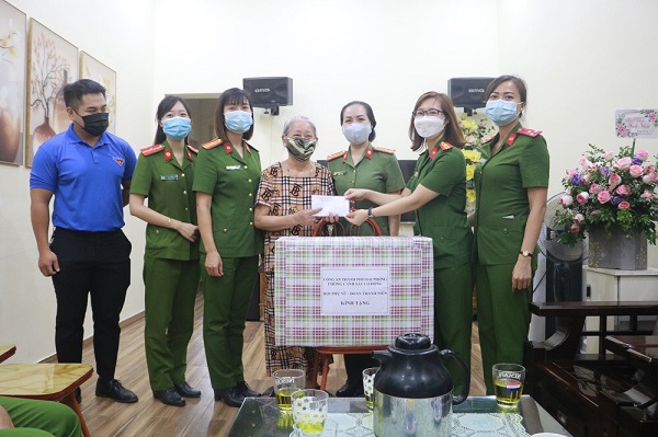 Phụ nữ Công an Hải Phòng: Tài năng, sáng tạo vì bình yên thành phố, vì hạnh phúc Nhân dân